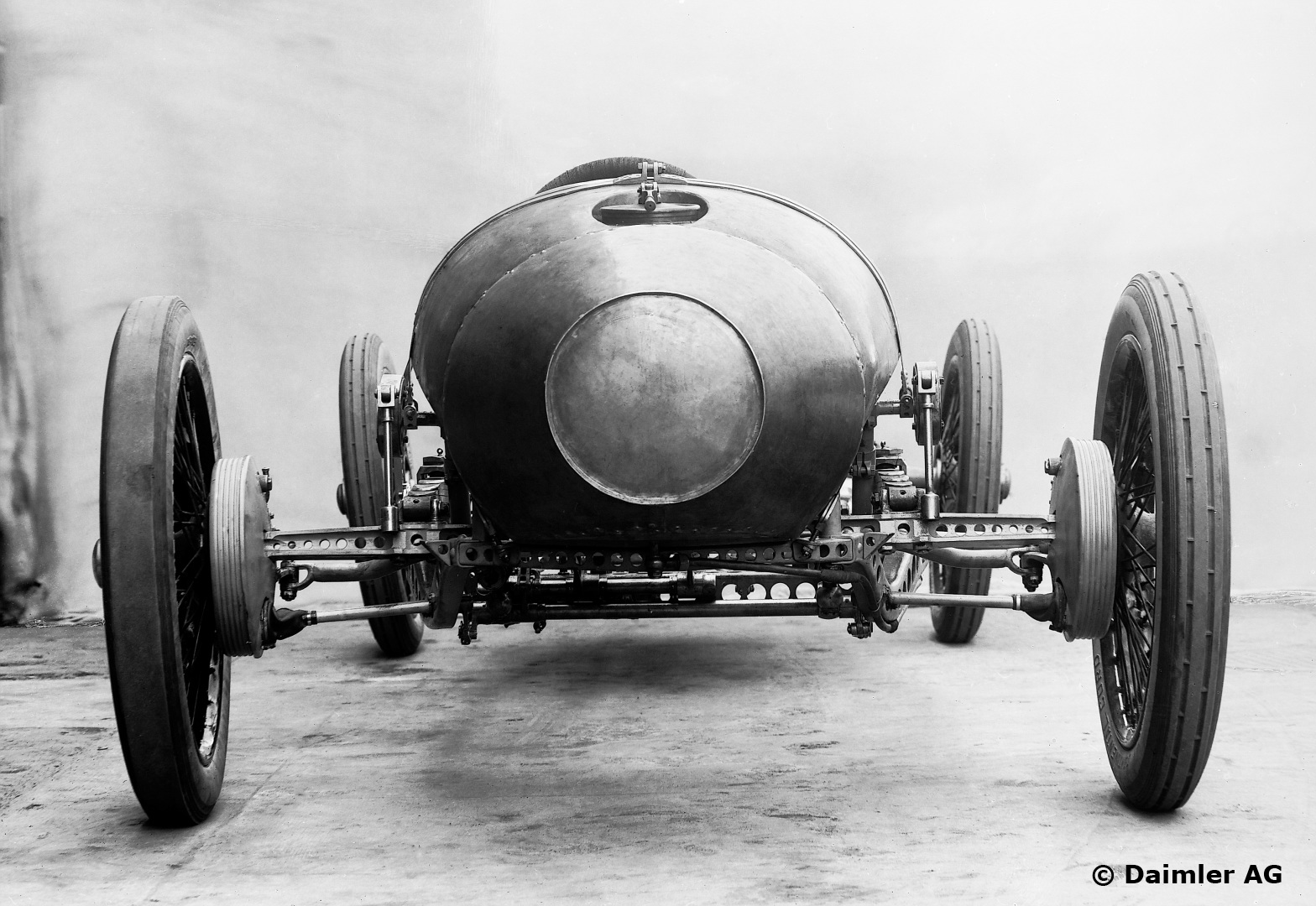 Rumpler Tropfenwagen & Benz RH Porsche cars history